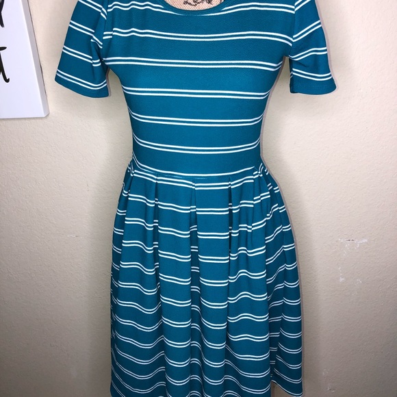 LuLaRoe Dresses & Skirts - 🧛🏻‍♀️ LuLaRoe Amelia